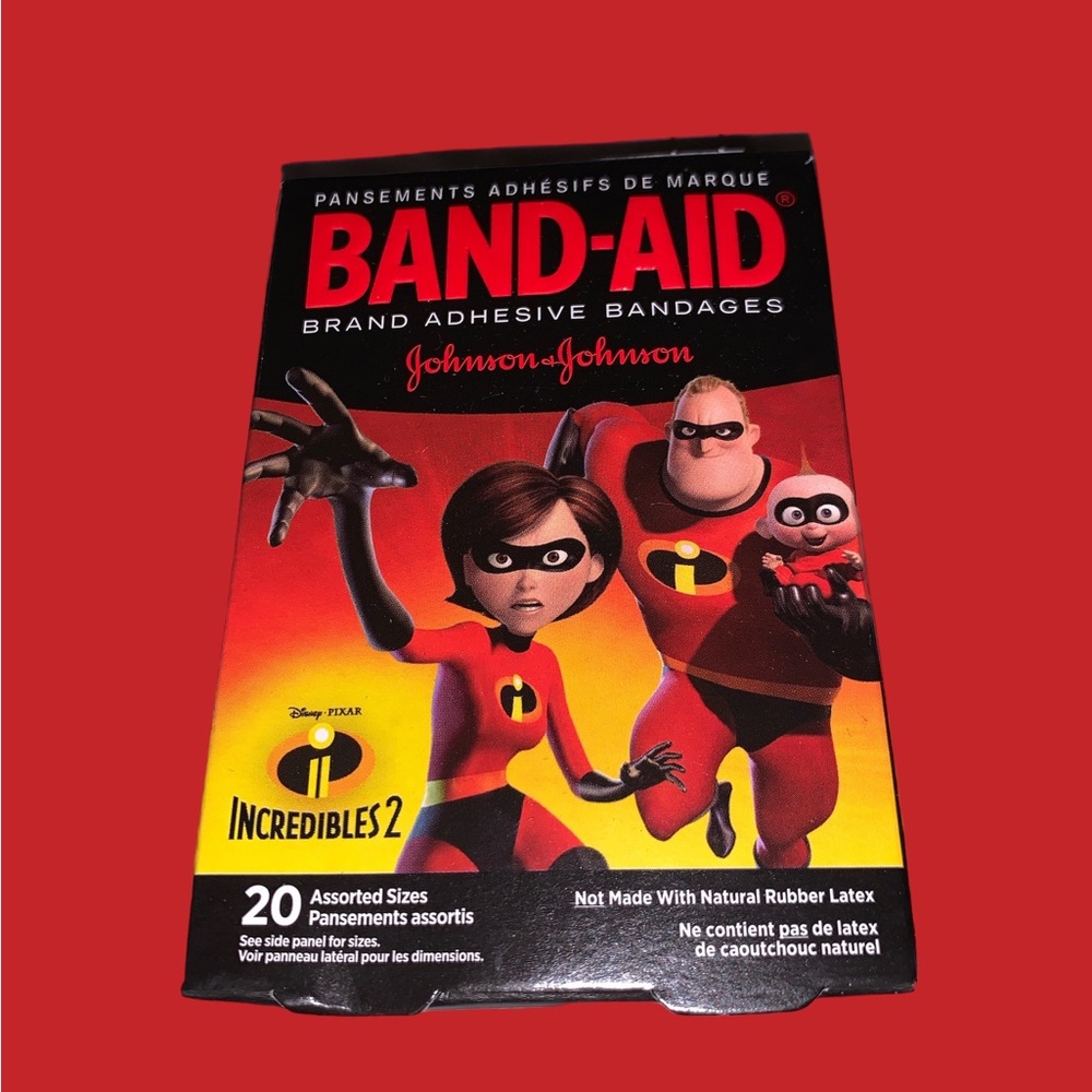 New Sealed Box Disney Pixar Incredibles 2 Band-Aid’s 20 Assorted sizes